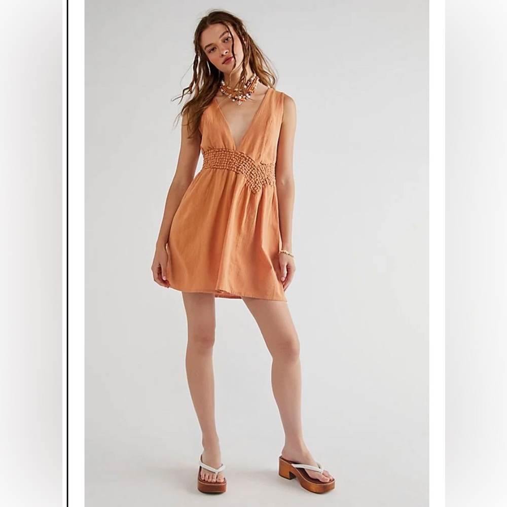 Free People Madelina mini dress V-neck peach copper size M